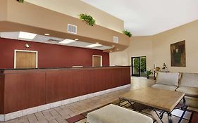 Days Inn By Wyndham Globe